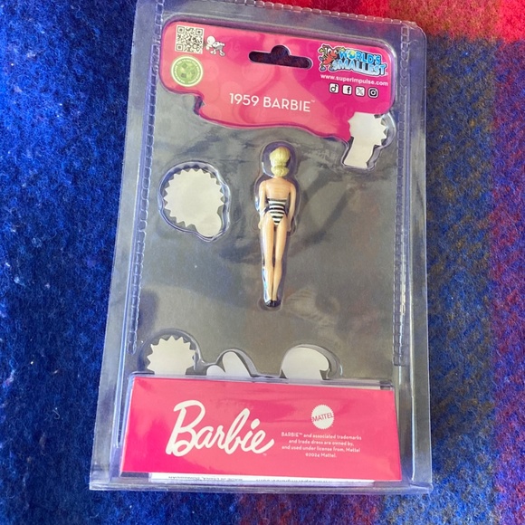 World’s Smallest Barbie 1959 - New with Tags - Picture 4 of 5